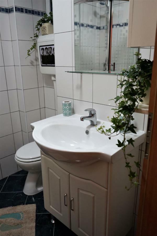 Momo'S Studio Apartment Zagreb Exterior foto